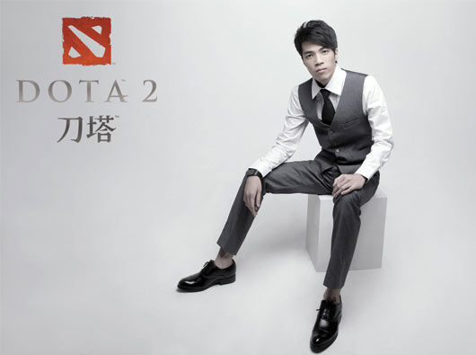 DOTA2明星战队闪亮新形象 冲刺TI3出征照曝光