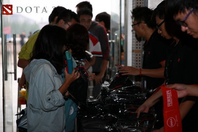 专业COS团队粉猴出品 DOTA2痛苦女王无限妖娆	