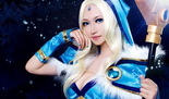 DOTA2女玩家COS冰女 火辣身材靓照首次曝光