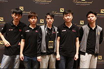 【图集】直击现场：外卡赛最快晋级之路    CDEC全胜出线